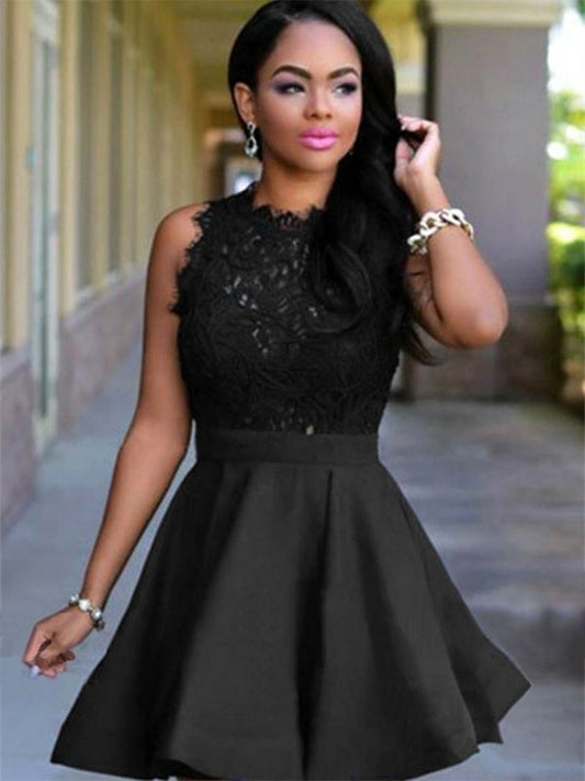 With Jewel Lace Short A-Line Satin Cut Black Homecoming Dresses