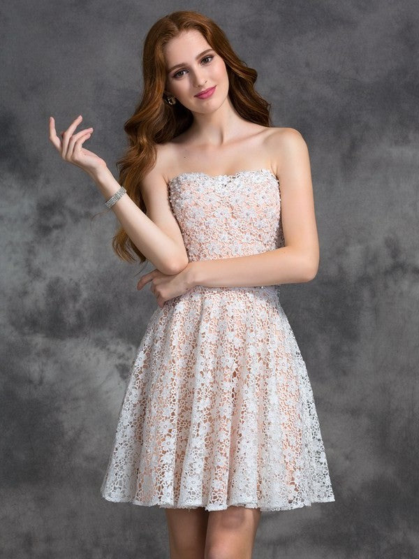 Sleeveless Short A-line/Princess Sweetheart Lace Lace Cocktail Dresses