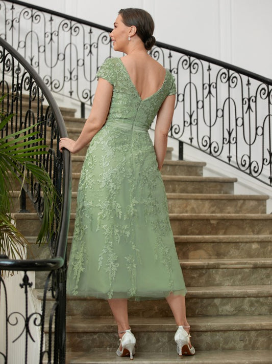 Eloise A-Line/Princess Tulle Lace Scoop Short Sleeves Tea-Length Mother of the Bride Dresses DKP0020318
