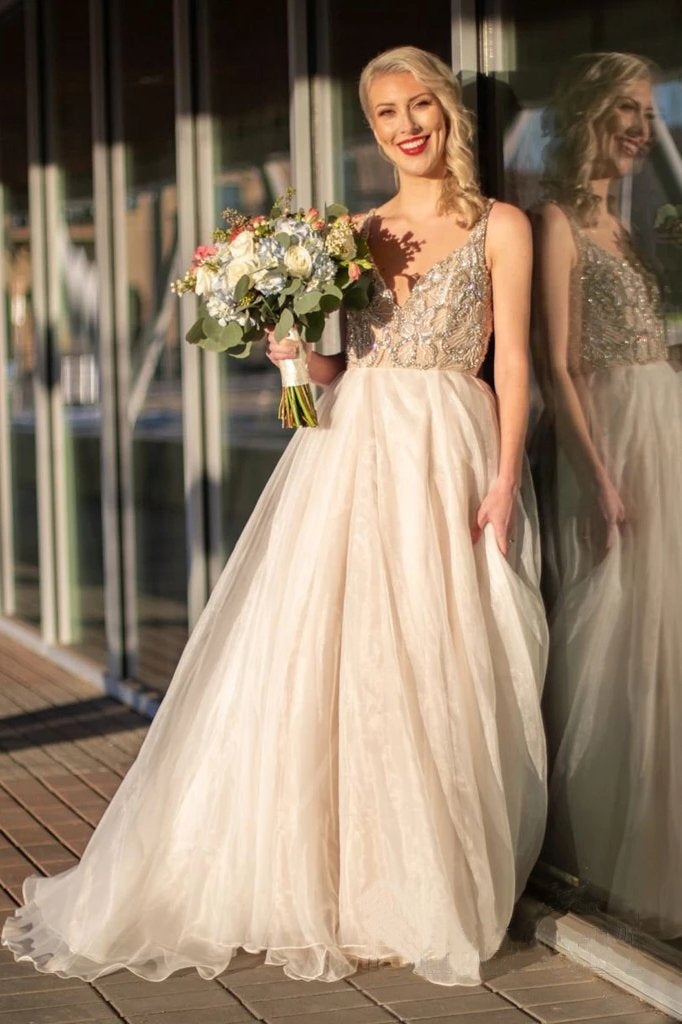 Elegant A Line Beads V Neck Spaghetti Straps Tulle Prom Dresses, Evening SRS15633