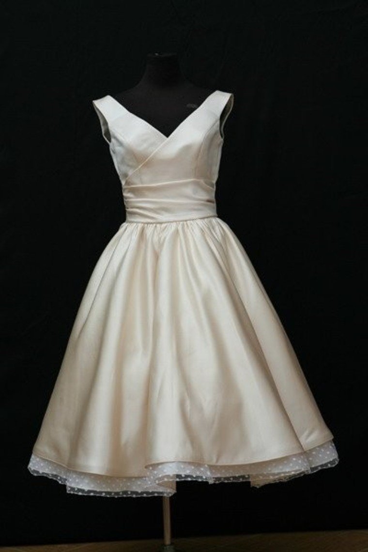 2024 V Neck Satin With Ruffles A Line Homecoming Dresses