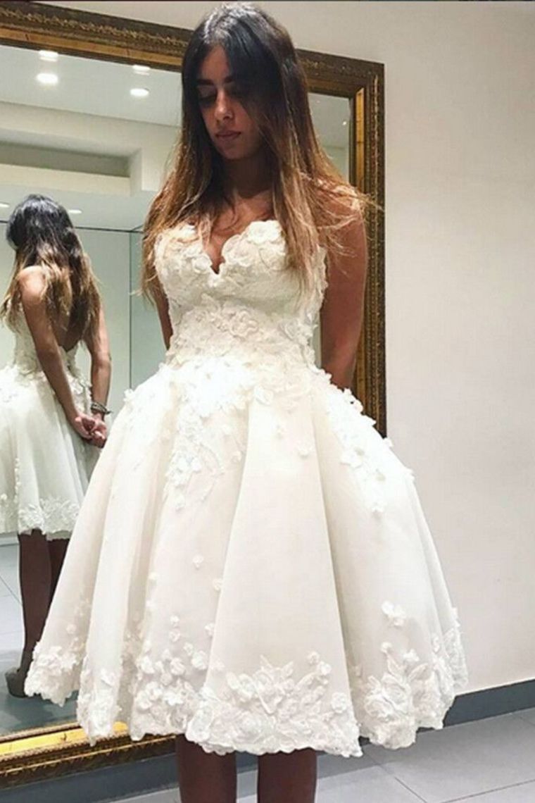 2024 Sweetheart Wedding Dresses A Line Organza  With Handmade Flowers