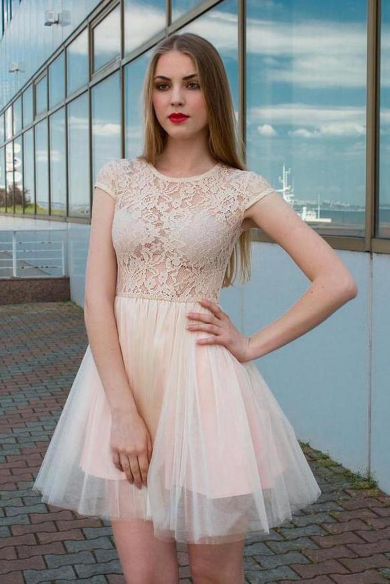 Jewel Neck Lace Top Tulle Cap Sleeves Homecoming Dress