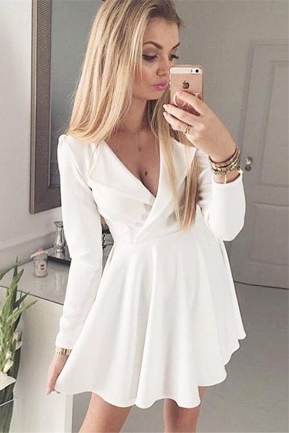 A-Line Adelyn Homecoming Dresses V-Neck Long Sleeves White CD3982