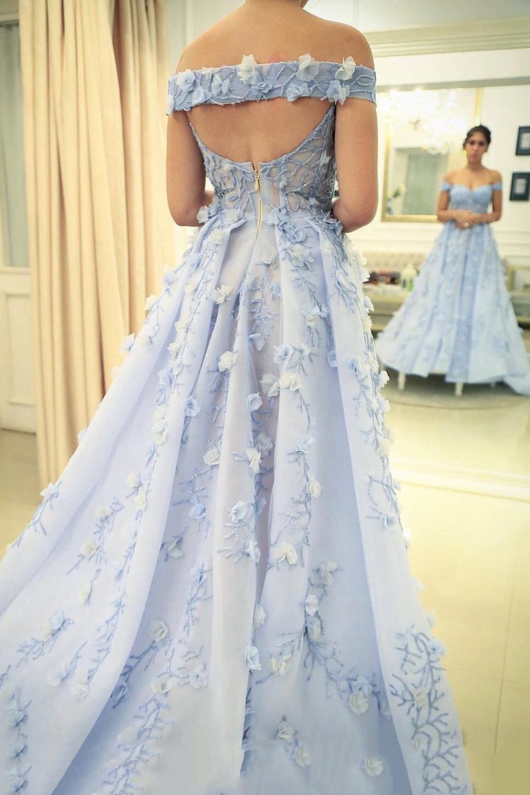 2024 Exquisite Prom Dresses Off The Shoulder Organza With Beads And Handmade Flower