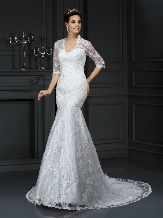 1/2 Lace Long V-neck Trumpet/Mermaid Sleeves Lace Wedding Dresses