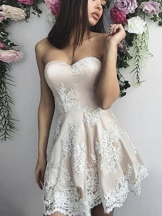 Lace Sleeveless A-Line/Princess Sweetheart Applique Short/Mini Homecoming Dress