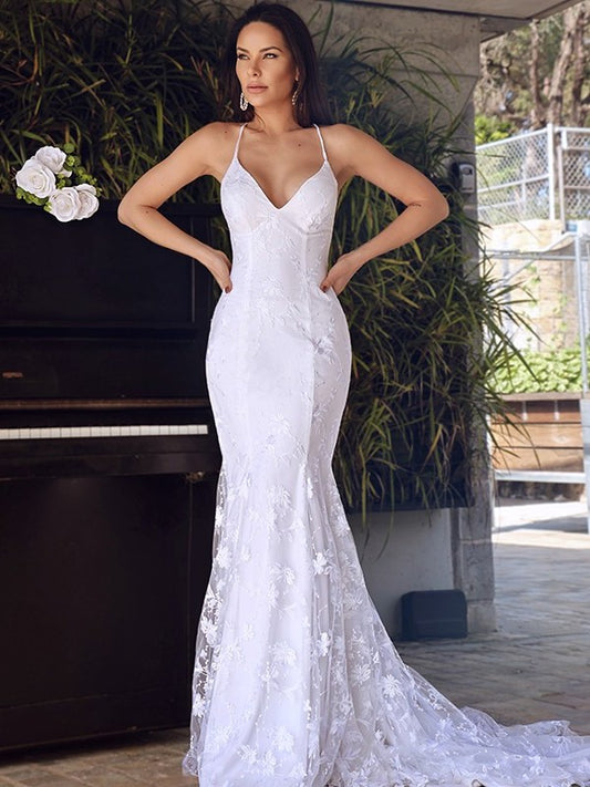 Trumpet/Mermaid Spaghetti Lace Sleeveless Straps Court Tulle Train Wedding Dresses