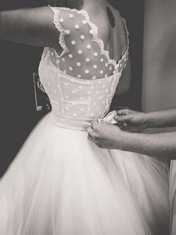 Jewel Ball Gown Ruffles Knee-Length Sleeveless Tulle Wedding Dresses