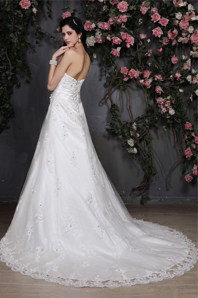 Beading Sleeveless Hand-Made A-Line/Princess Flower Strapless Applique Net Wedding Dresses