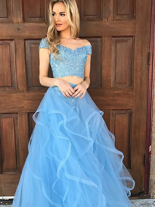Sleeveless Off-the-Shoulder Tulle A-Line/Princess Applique Floor-Length Two Piece Dresses