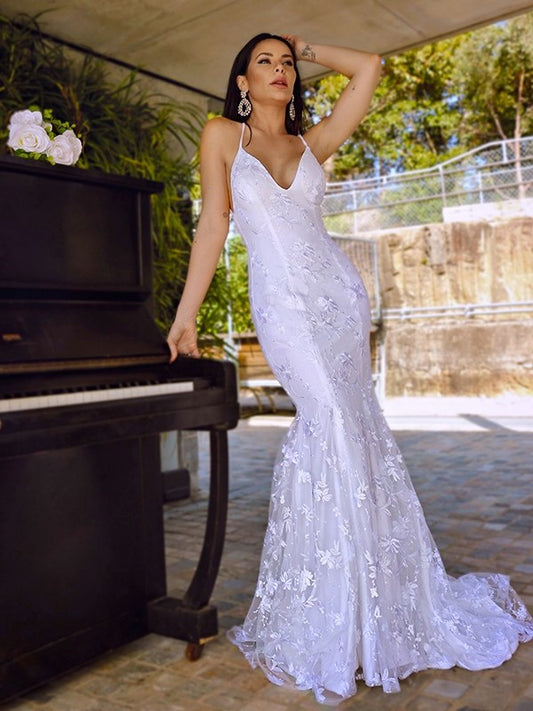 Trumpet/Mermaid Spaghetti Lace Sleeveless Straps Court Tulle Train Wedding Dresses