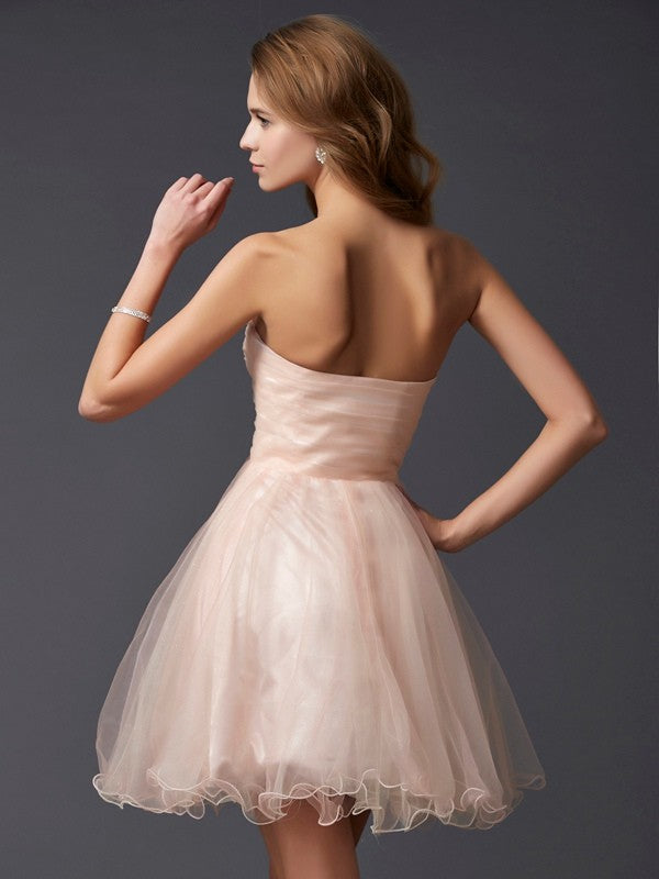 Quintina A-Line/Princess Sweetheart Sleeveless Short Homecoming Dresses Silk like Satin