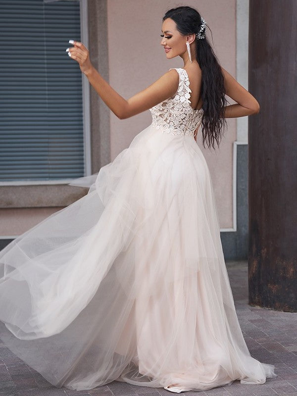 V-neck Sleeveless Sweep/Brush Tulle Applique A-Line/Princess Train Wedding Dresses