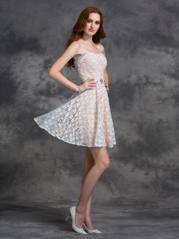 Sleeveless Short A-line/Princess Sweetheart Lace Lace Cocktail Dresses