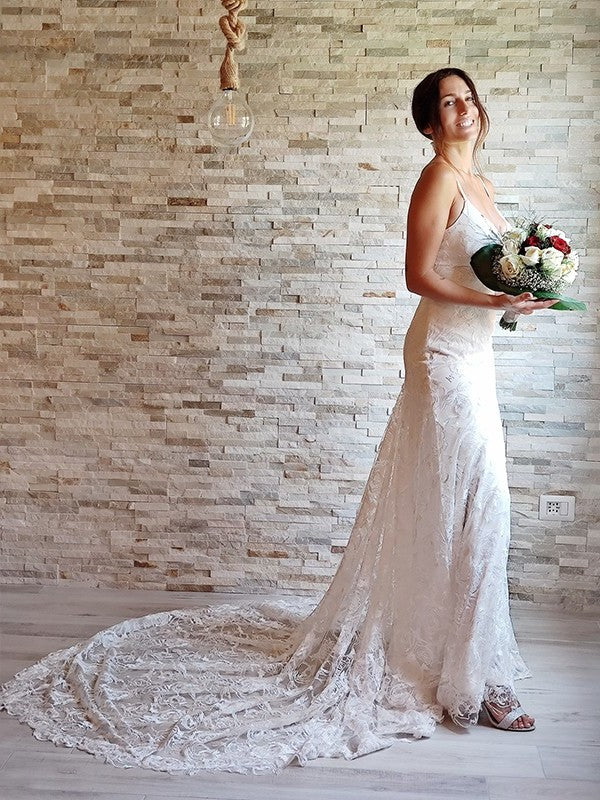 Lace Applique Court Sleeveless Straps Spaghetti Sheath/Column Train Wedding Dresses